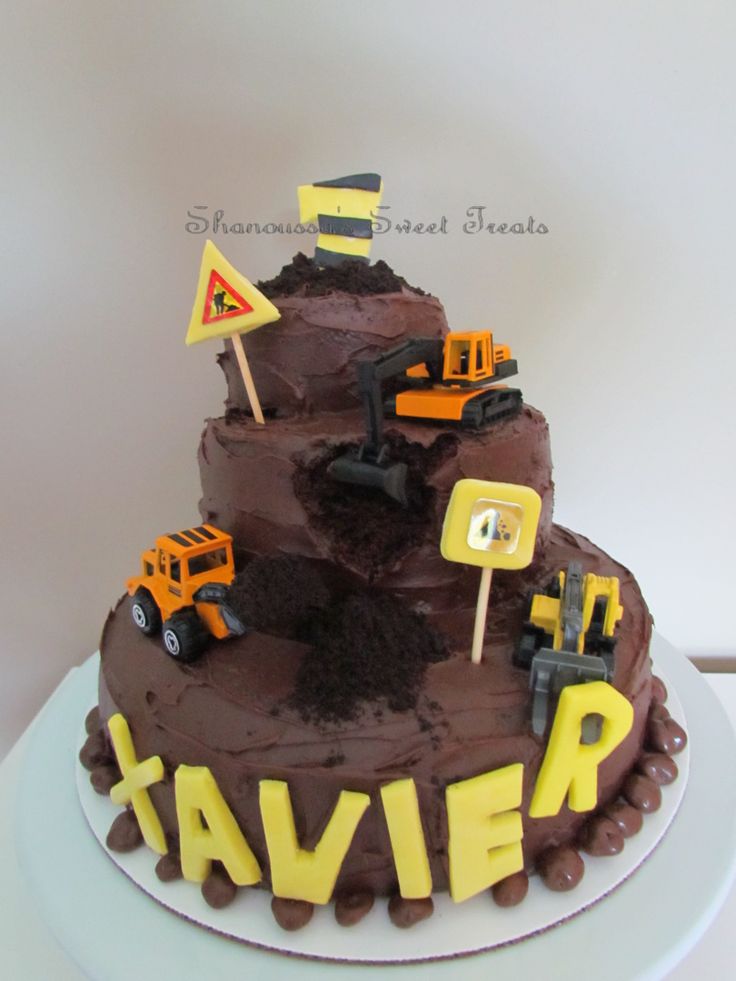 Little Boys Construction Birthday Cake