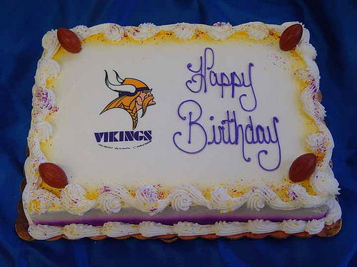 Minnesota Vikings Happy Birthday Cake