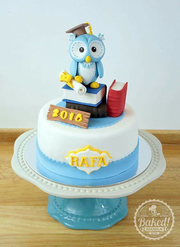 Owl Graduation Cake