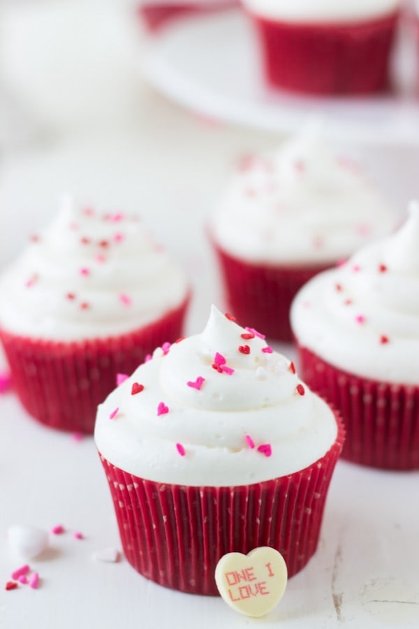 Red Velvet White Chocolate Cupcakes with Frosting