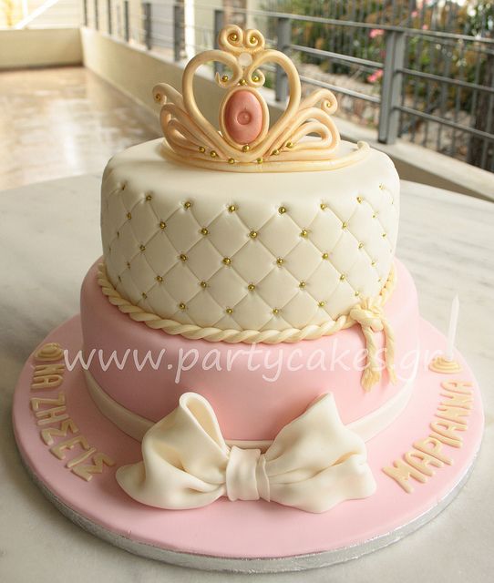 Sleeping Beauty Crown Cake