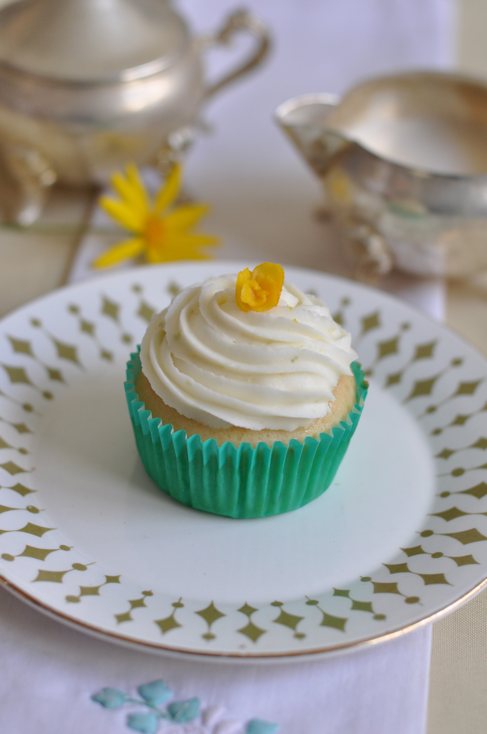 Sweetie Pie's Lemon Cake