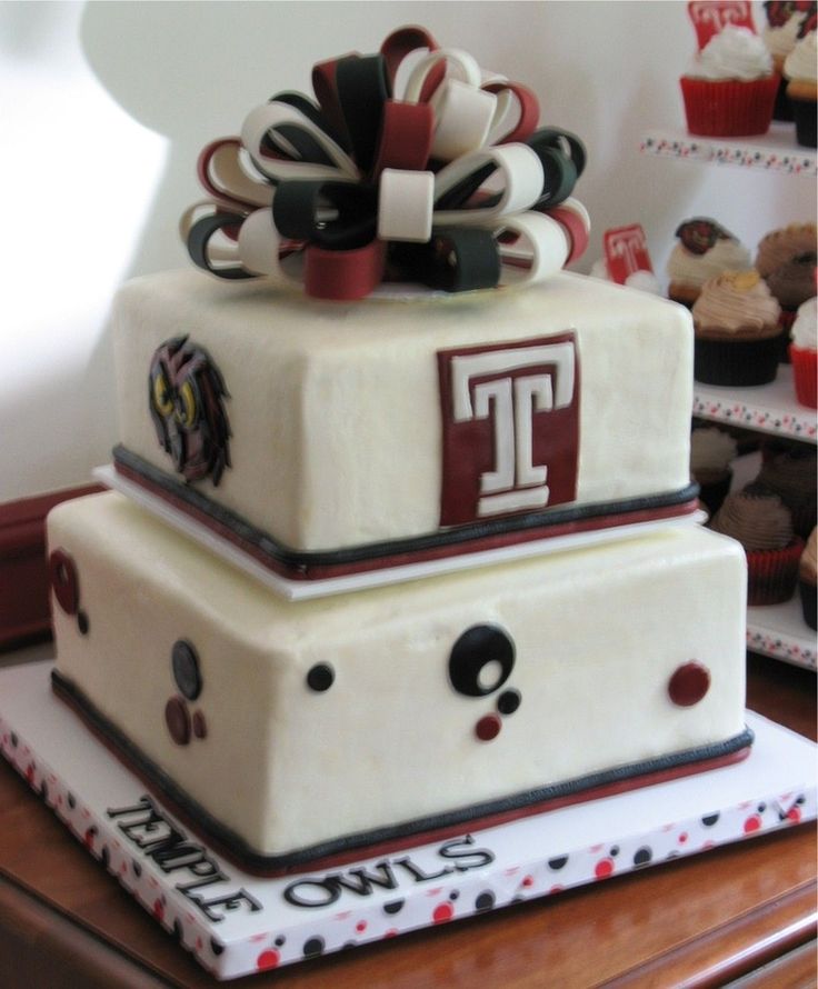 Temple University Graduation Cake