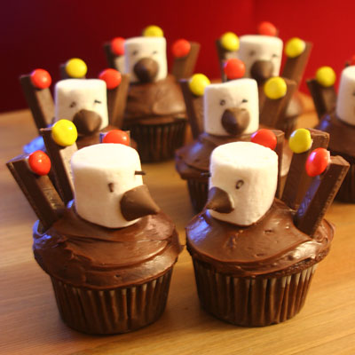 Turkey Cupcakes with Kit Kats