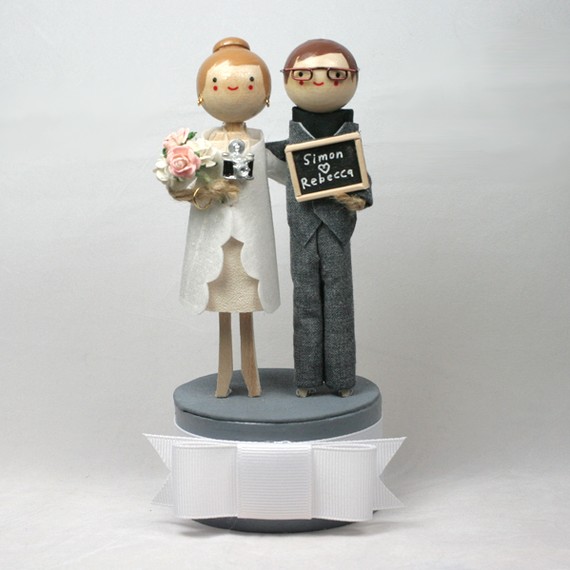 Wedding Cake Toppers with Cameras