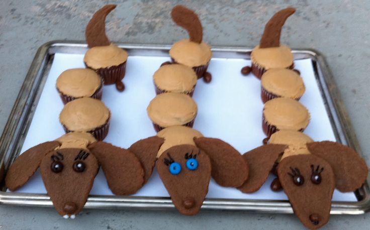 Weiner Dog Cupcake Cake