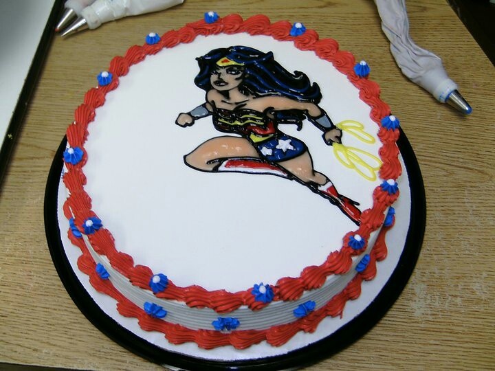 Wonder Woman Cake