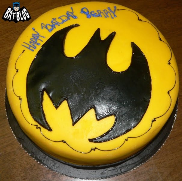 Batman Birthday Party Cake