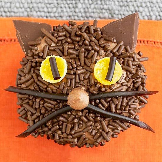 Halloween Kitty Cat Cupcake