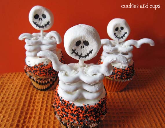 Halloween Skeleton Pretzel Cupcakes