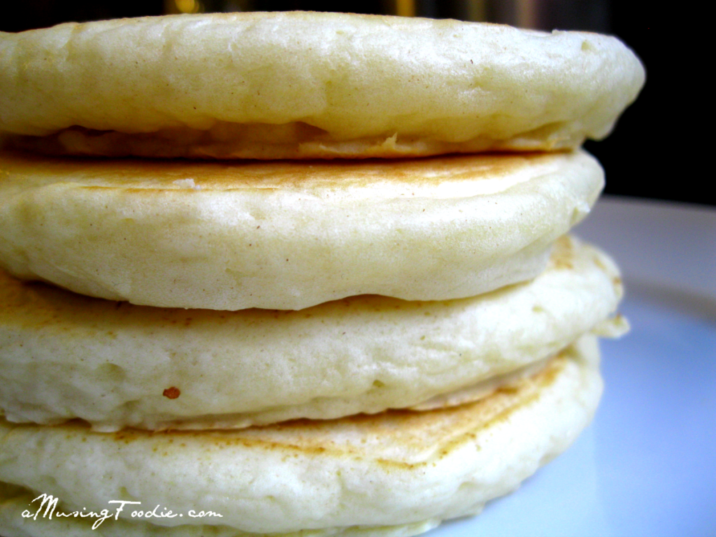 Homemade Fluffy Pancakes Recipe