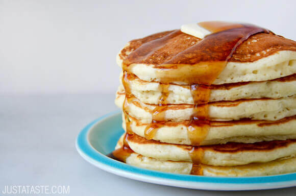 Light Fluffy Buttermilk Pancakes Recipe