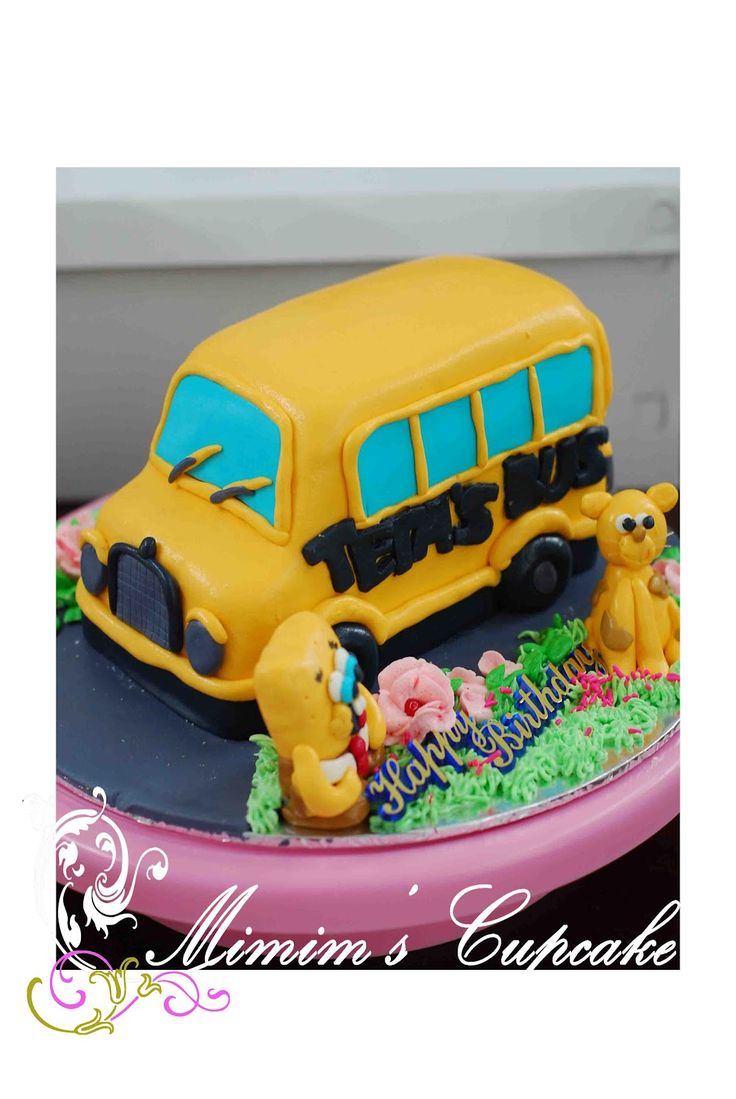 School Bus Cake