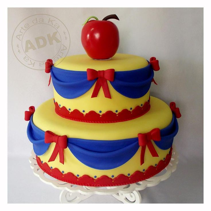 Snow White Cake