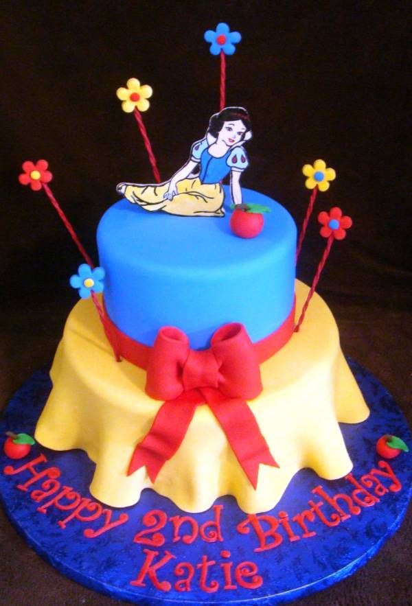 Snow White Cake