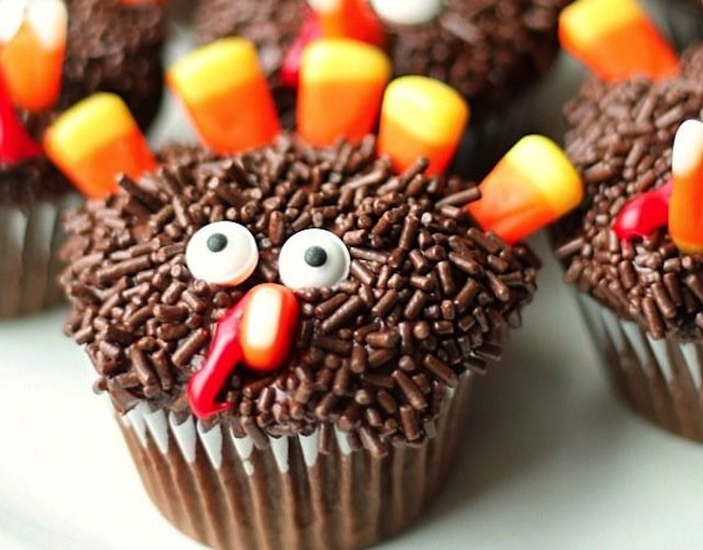 Thanksgiving Turkey Candy Corn Cupcakes Recipe