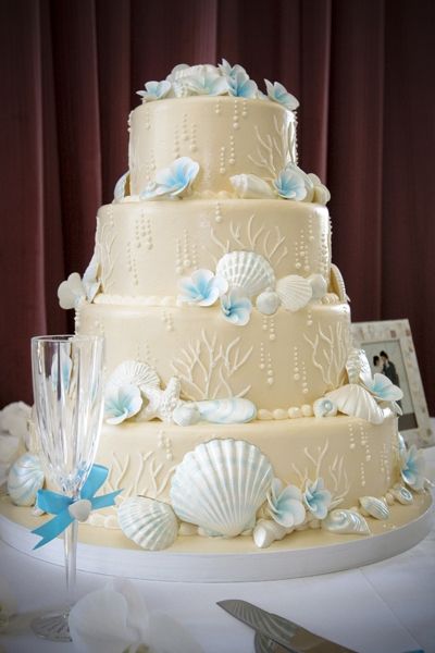 Beach Theme Wedding Cake