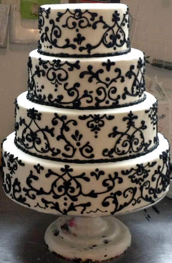 Black and White Damask Cake Black and White Damask Cake