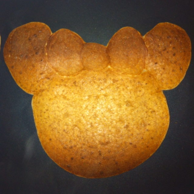 Bow Minnie Mouse Pancake with Fruit