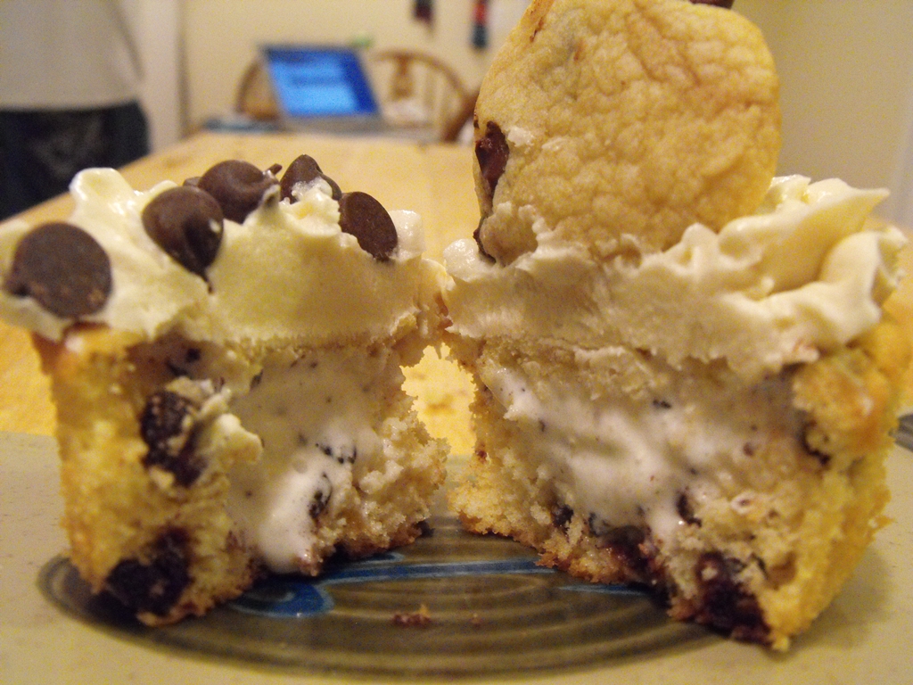 9 Photos of Cookie Dough Ice Cream Cupcakes