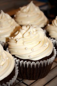 Chocolate Cupcakes with Cheesecake Filling