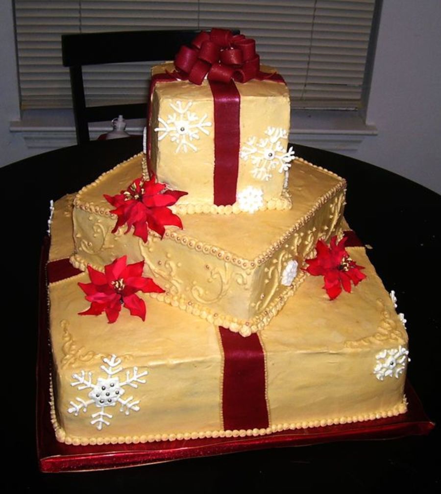 Christmas-themed Wedding Cake