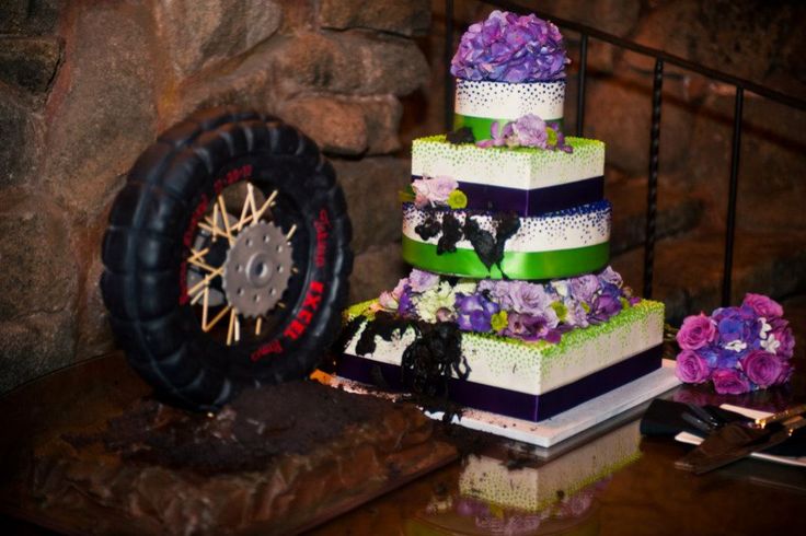 Dirt Bike Grooms Cake