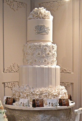 Dubai Wedding Cake