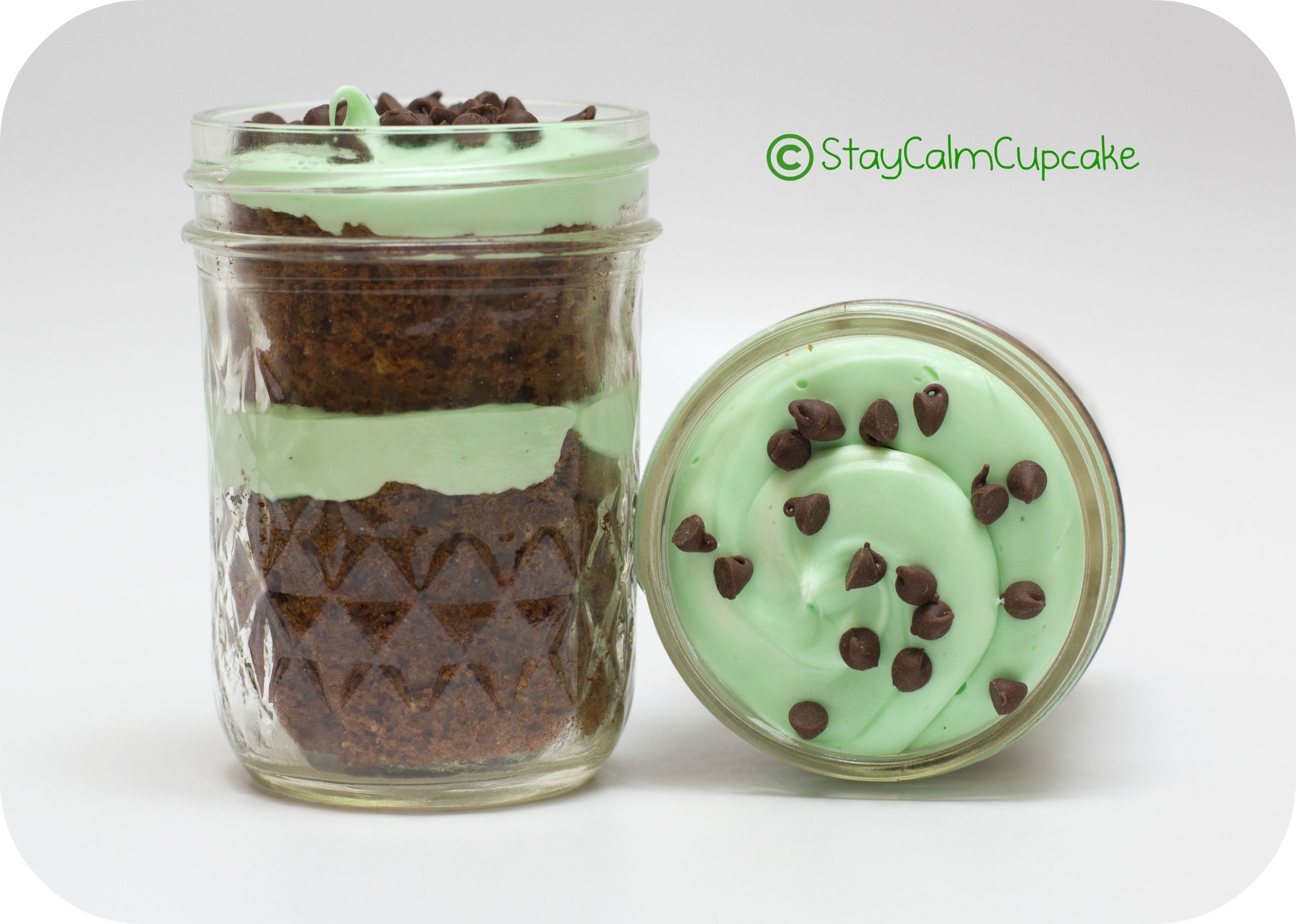 Mint Chocolate Chip Cupcakes