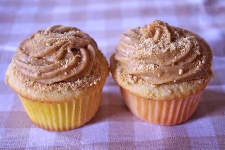 Pumpkin Cheesecake Cupcakes