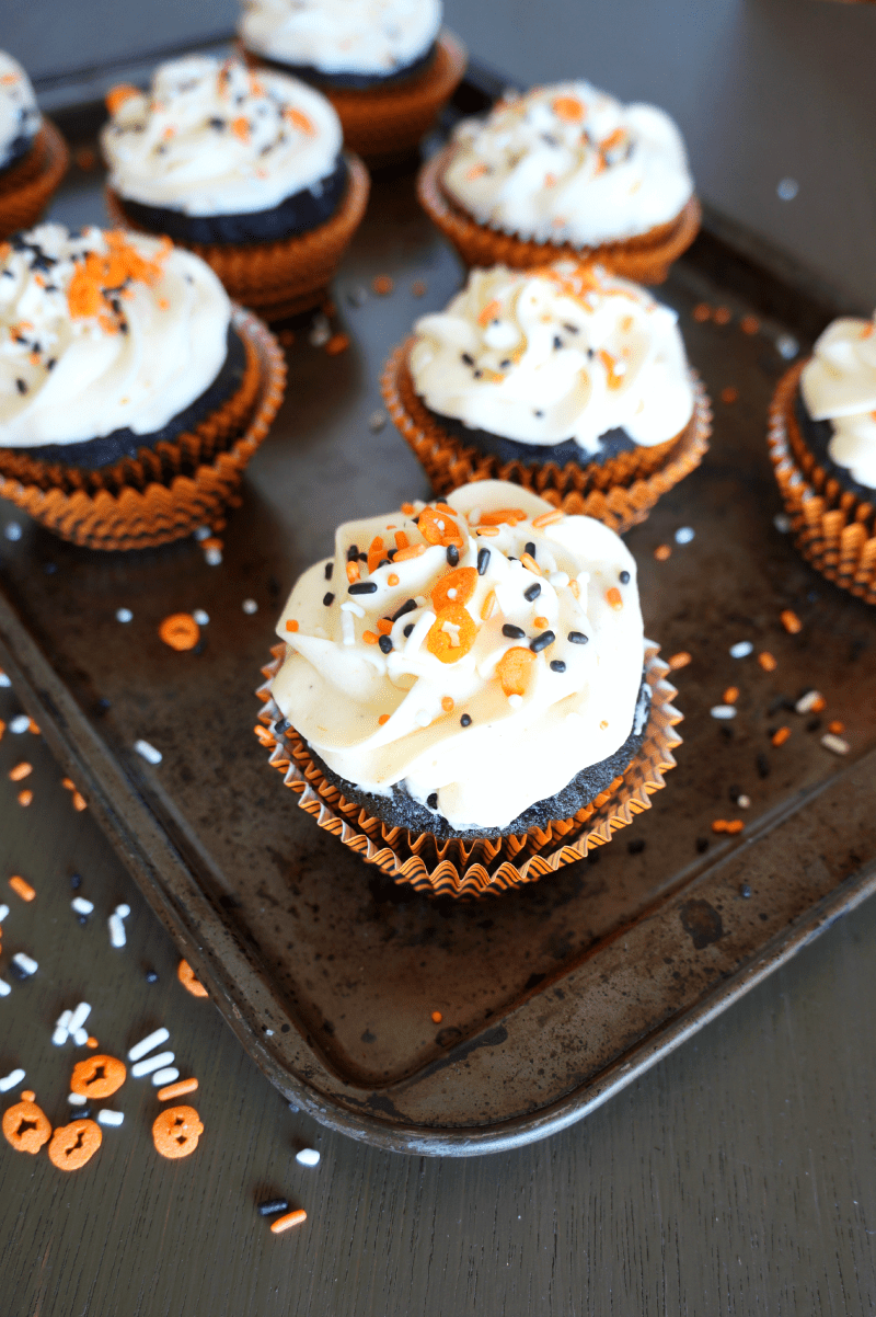 Pumpkin Cheesecake with Chocolate Cupcake