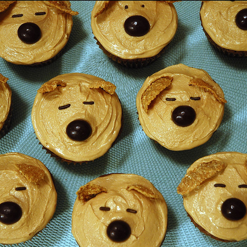 Puppy Dog Cupcake Cake