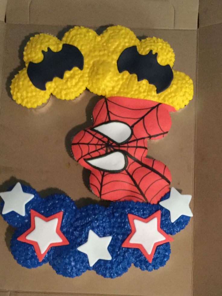 Superhero Pull Apart Cupcake Cake