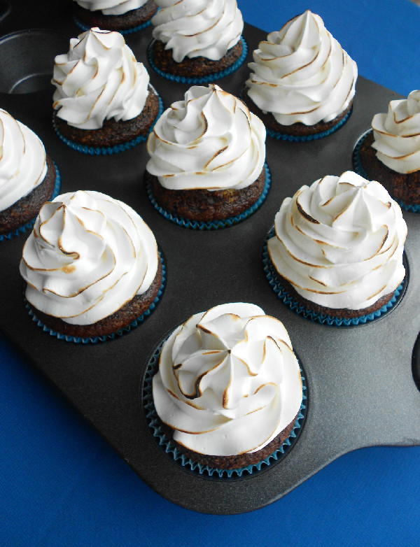 Toasted Marshmallow Chocolate Cupcakes with Graham Cracker