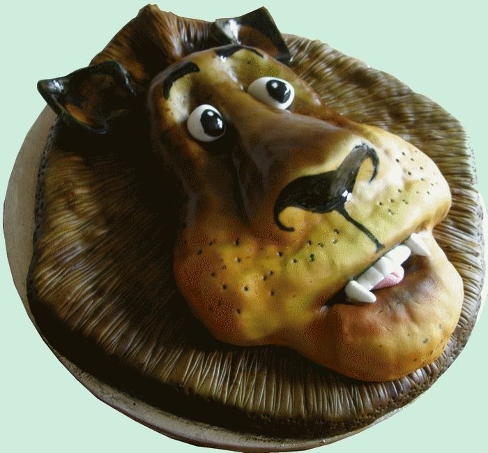 3D Lion Shaped Cake