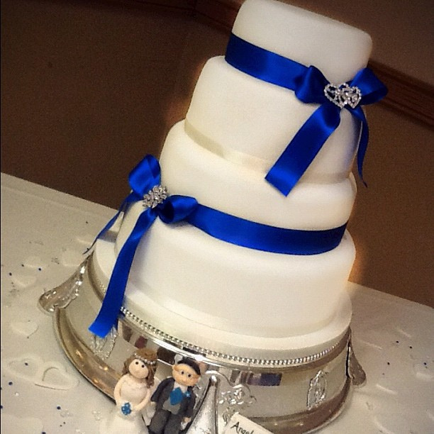 4 Tier Wedding Cake with Royal Blue