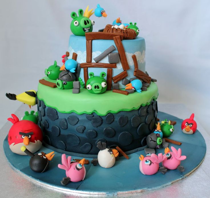 Angry Birds Birthday Cake