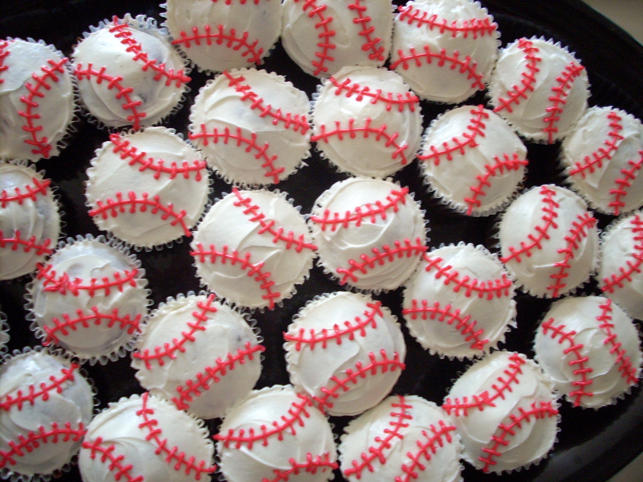 Baseball Cupcakes