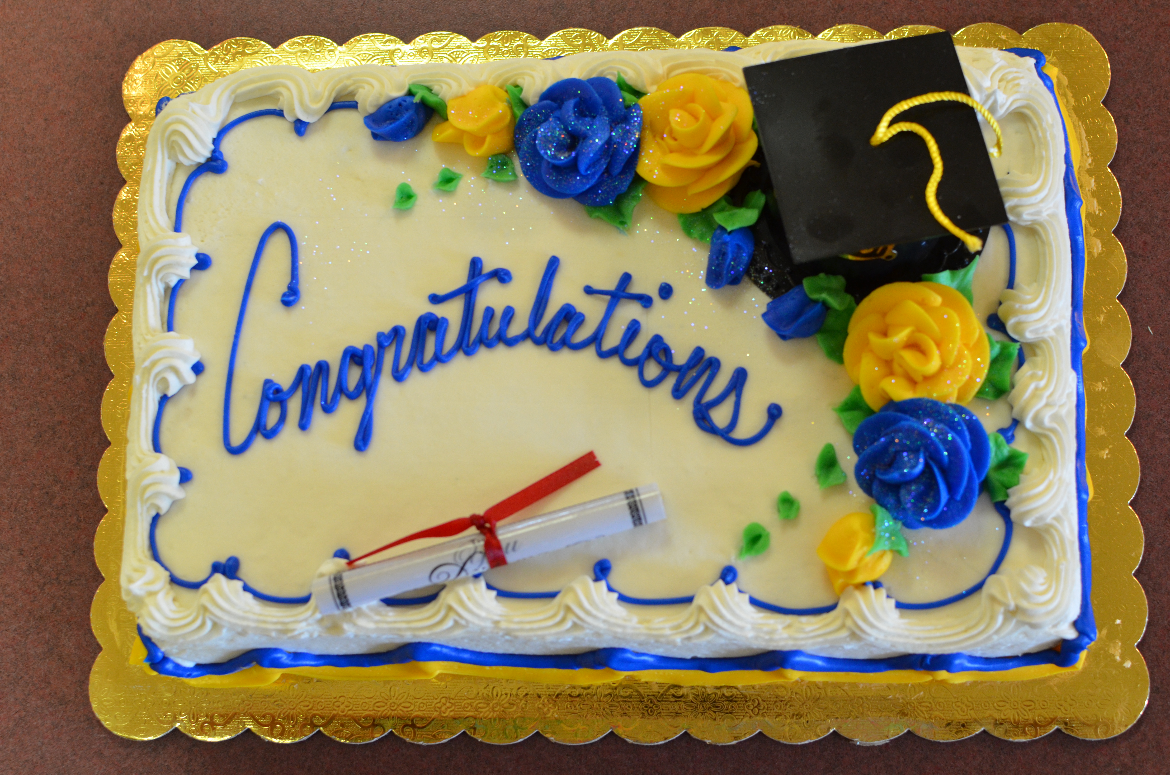 10 Photos of Best Of 2013 Graduation Cakes