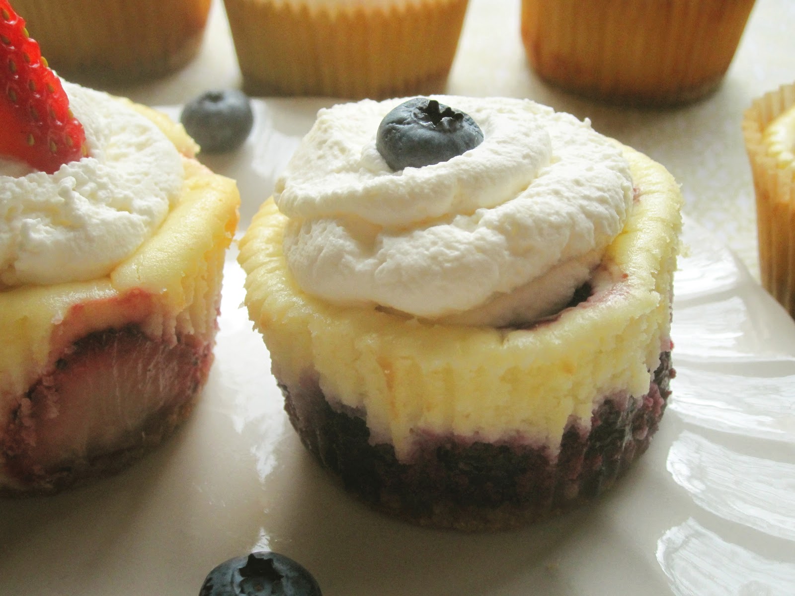 Blueberry Cheesecake Cupcakes