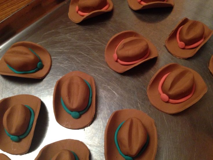 Cowboy Hat Cupcake Toppers