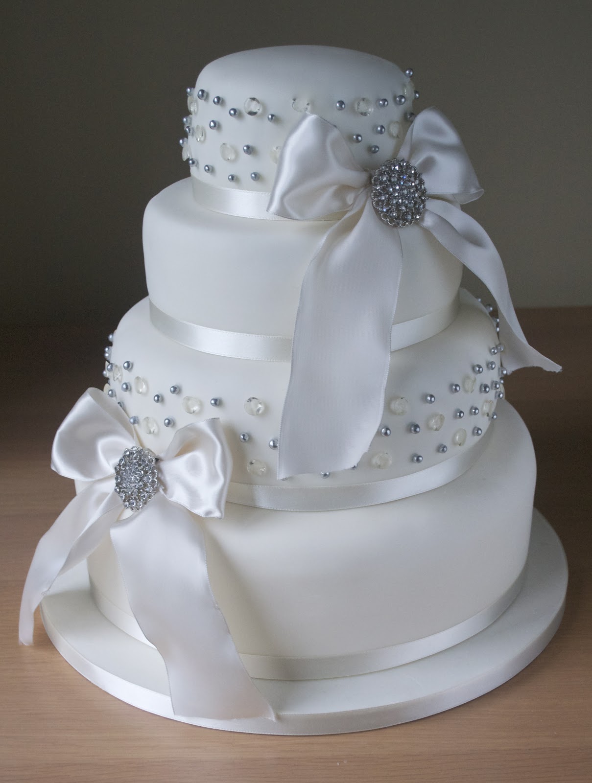 Diamond Wedding Cake Diamond Wedding Cake