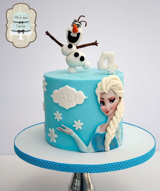 Disney Frozen Cake