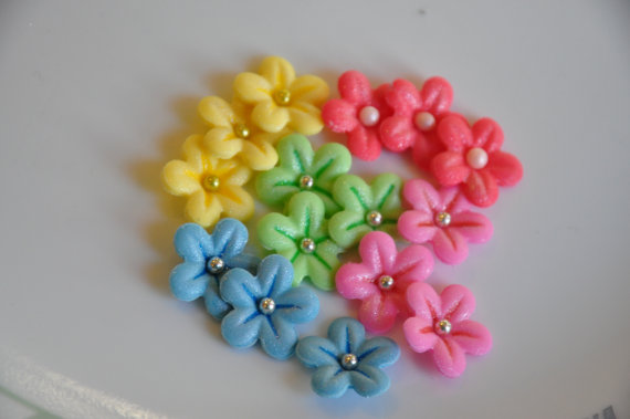 Edible Sugar Flower Cake Decorations