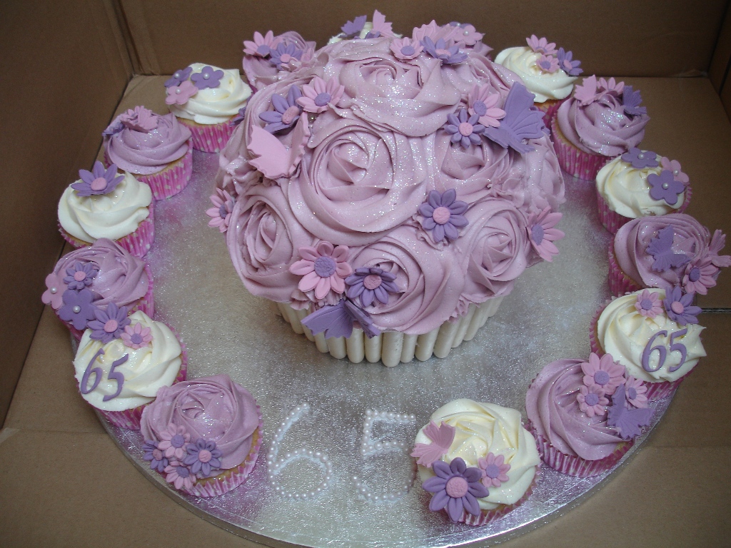 Giant Cupcake Birthday Cake