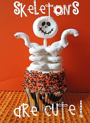 Halloween Skeleton Pretzel Cupcakes