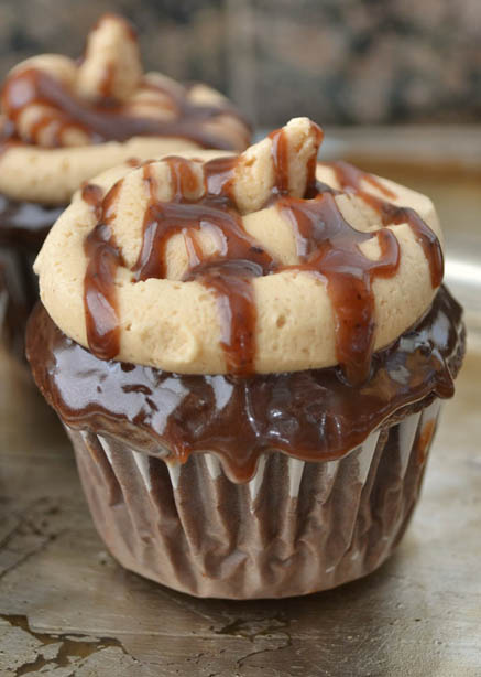 Hot Fudge Peanut Butter Cupcakes