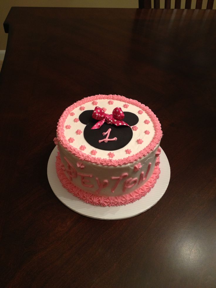 Minnie Mouse Smash Cake