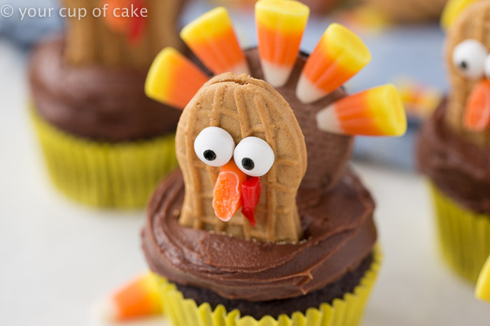 Nutter Butter Oreo Turkey Cupcakes