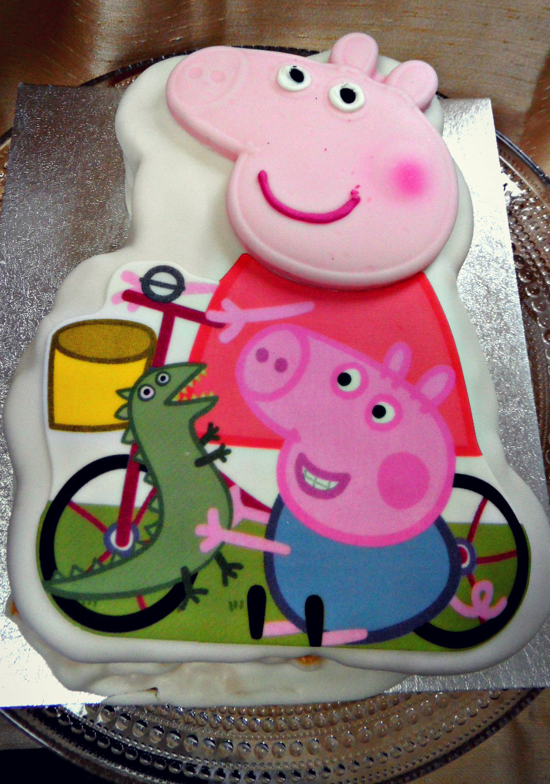 Peppa Pig Birthday Cake Boys